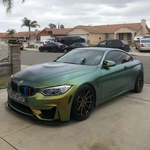 Meet your Posher, Sebastian